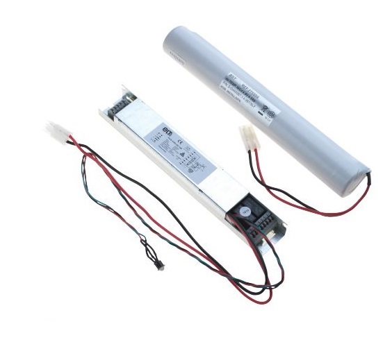 ELT 9513040 FES 6-80 / 4SC / 60 noodunit autotest 1h met 4,8V 1,8Ah accu
Dit is de noodunit met omschakelunit, zonder het vsa voor continue branden.